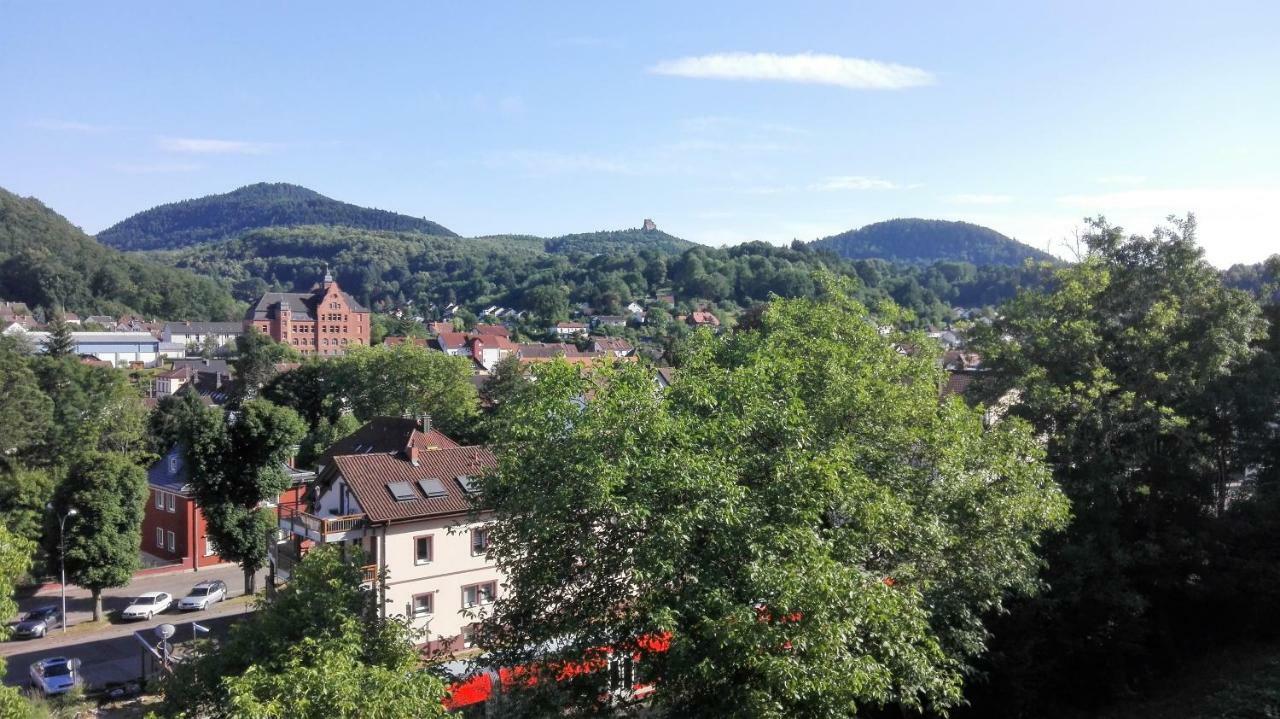 Ferienwohnung Anita Annweiler am Trifels Zewnętrze zdjęcie